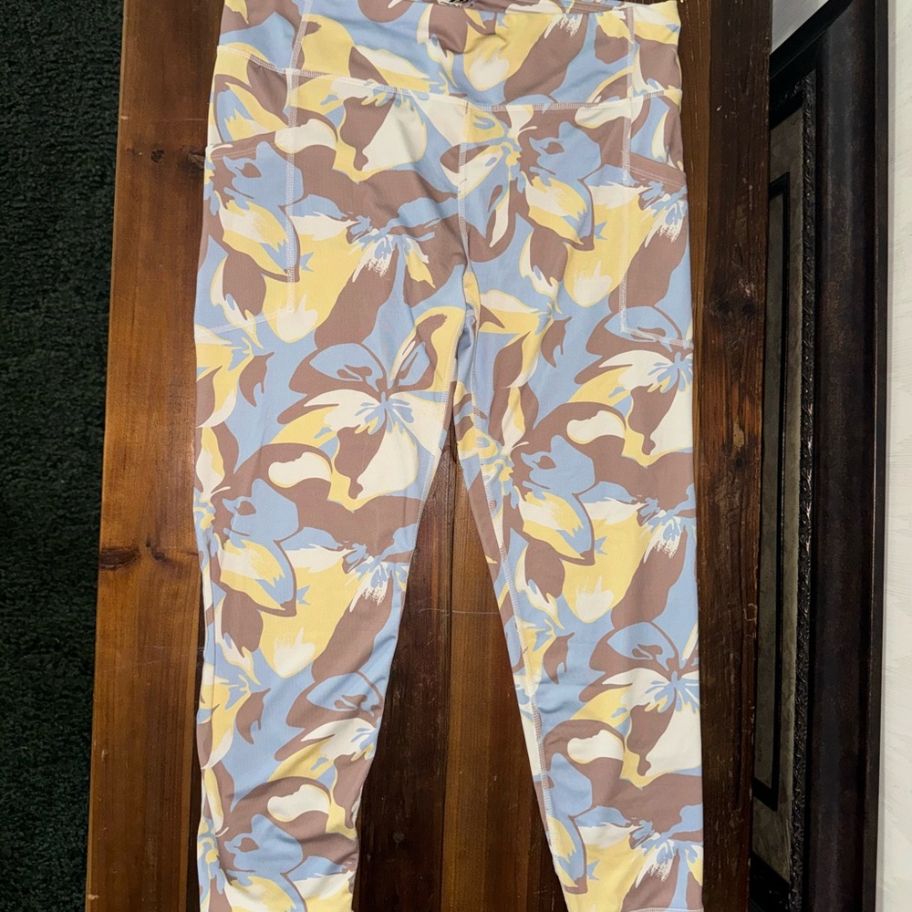 Women’s Pro Player Blue and Yellow Leggings